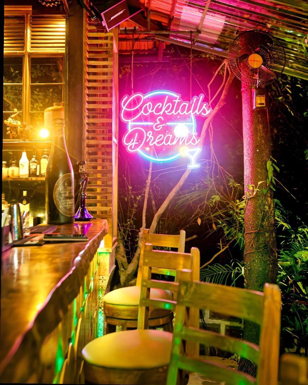 Lar Amorosa Boutique Hotel - Goa Calangute Exterior photo