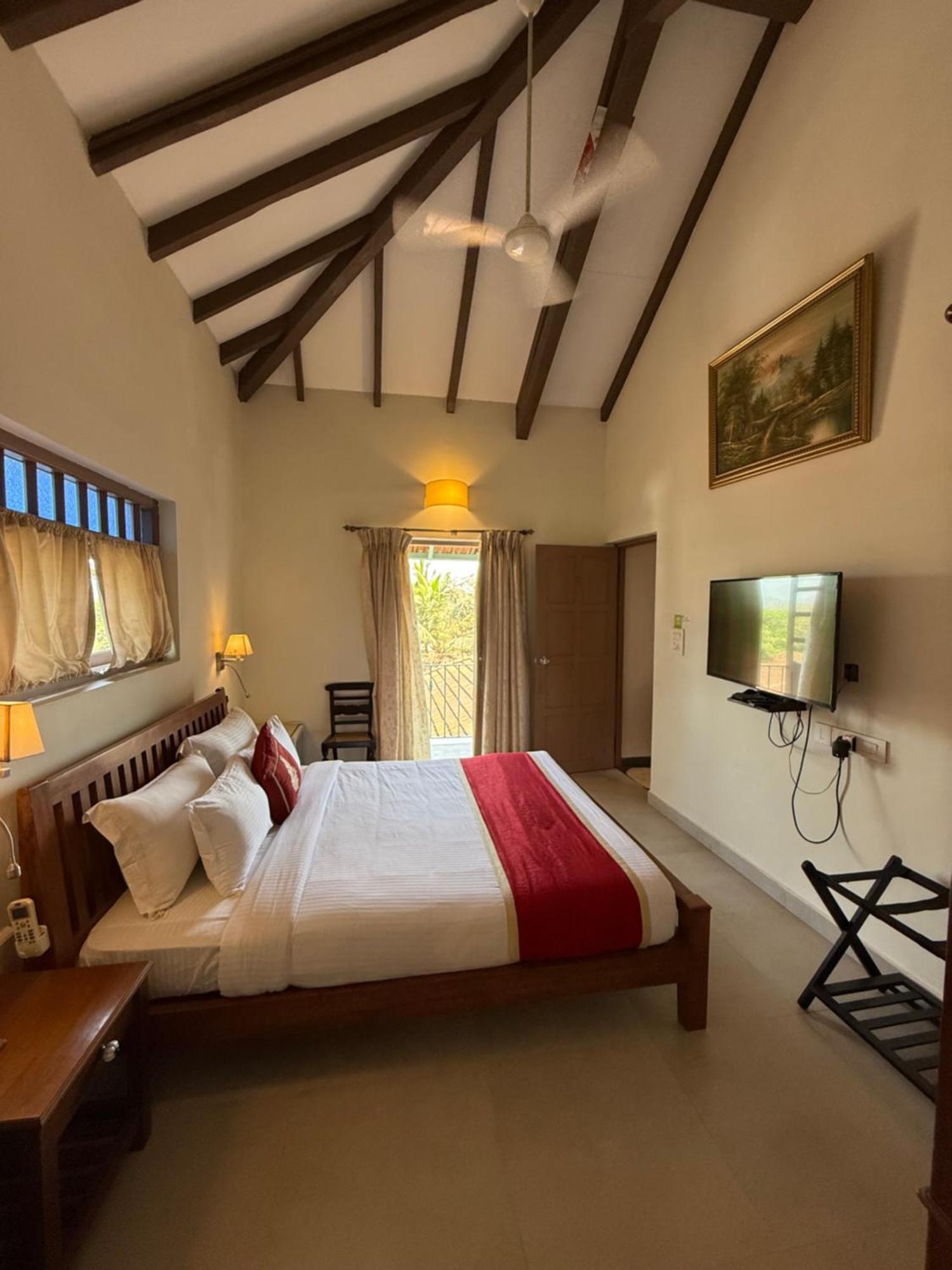 Lar Amorosa Boutique Hotel - Goa Calangute Exterior photo